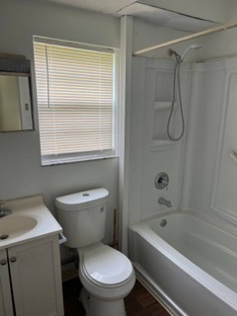 Apartment for rent at 1107 Silverton Court, Clarksville, IN 47129