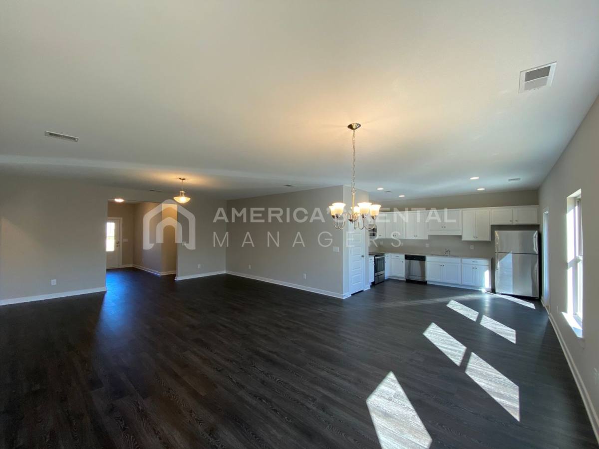 House for rent at 145 White Oak Circle, Lincoln, AL 35096