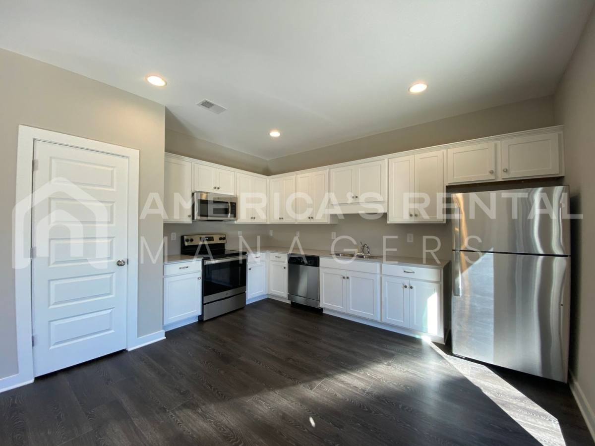 House for rent at 145 White Oak Circle, Lincoln, AL 35096
