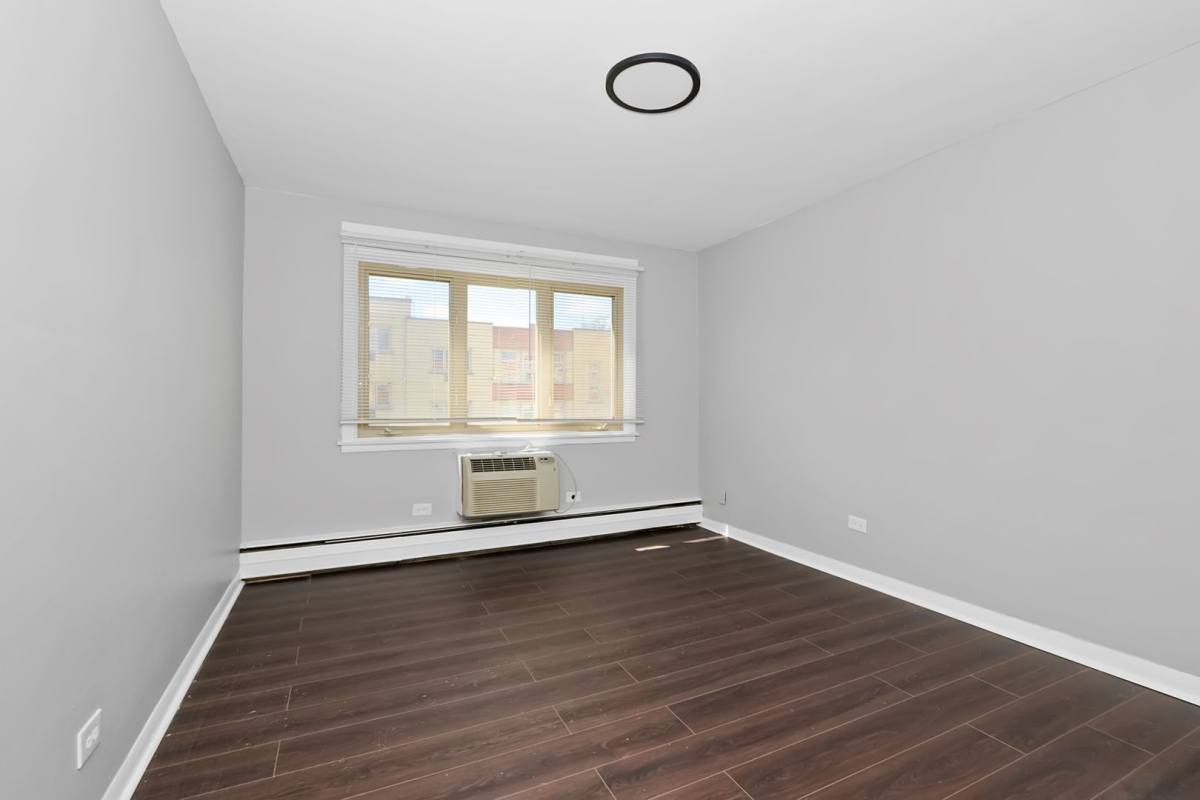 Apartment for rent at 1822-1838 W 107th St, Chicago, IL 60643