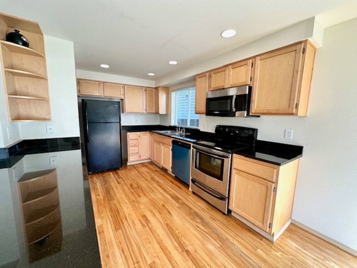 House for rent at 11447 SE 195th Place, Kent, WA 98031