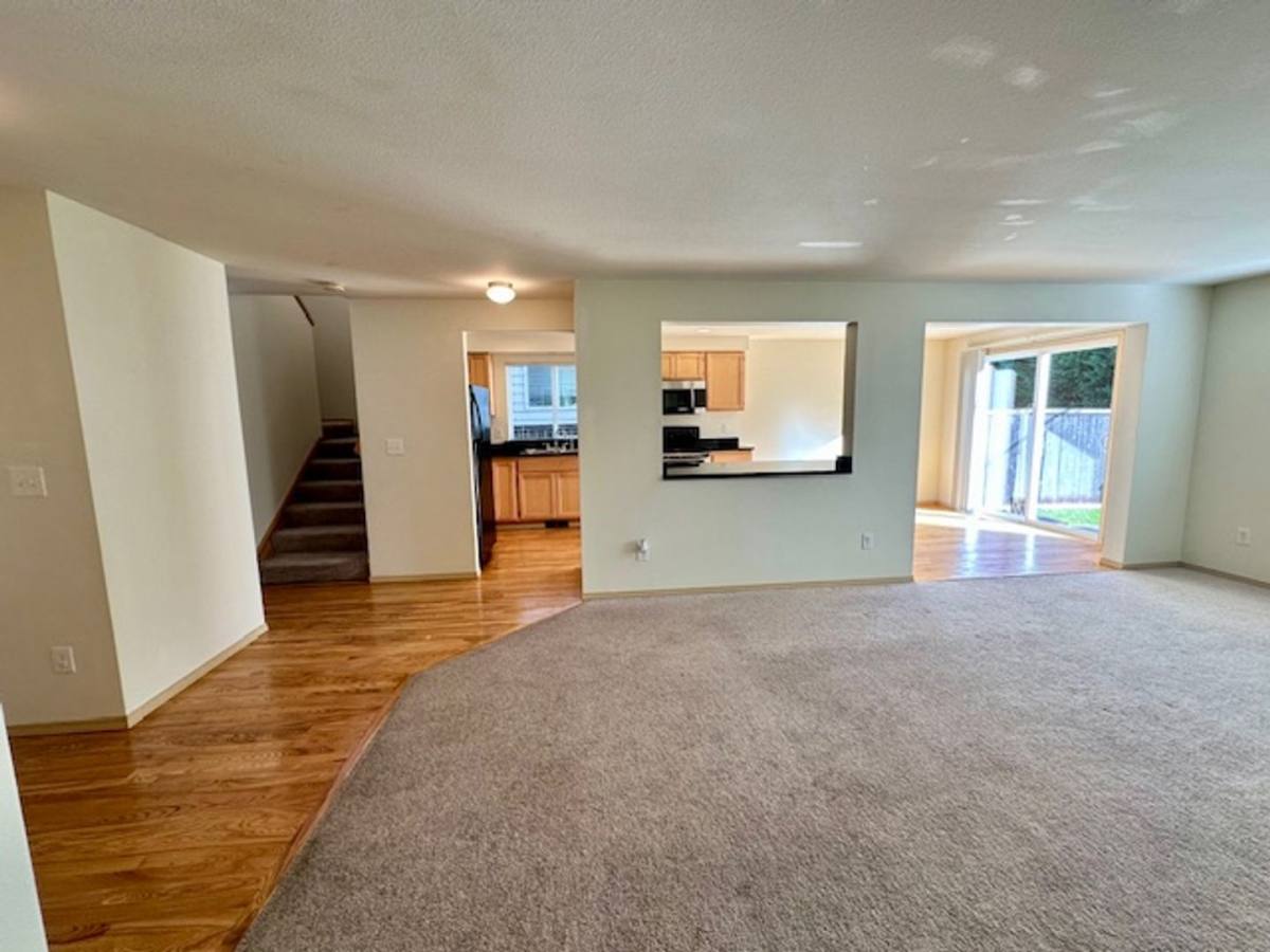 House for rent at 11447 SE 195th Place, Kent, WA 98031