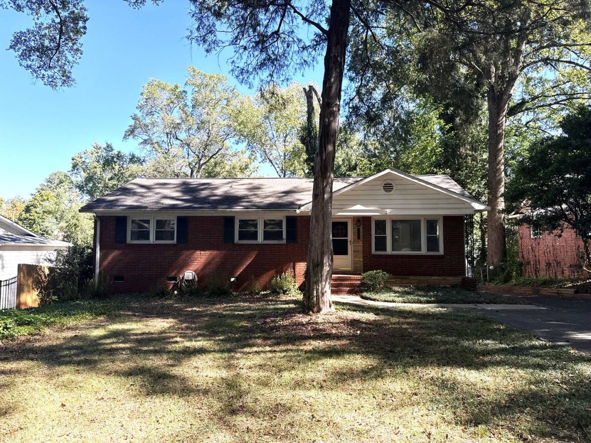 House for rent at 1969 Margate Ave, Charlotte, NC 28205