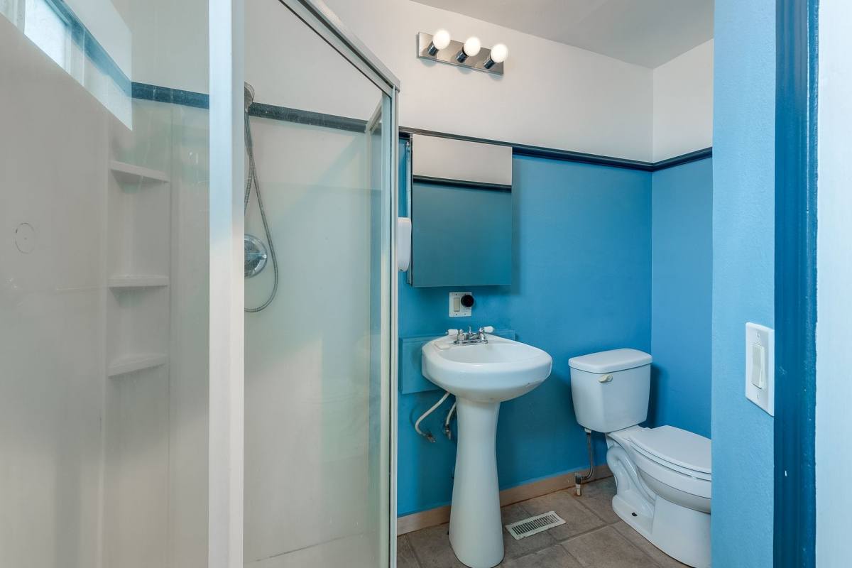 House for rent at 818 N Stafford St, Portland, OR 97217