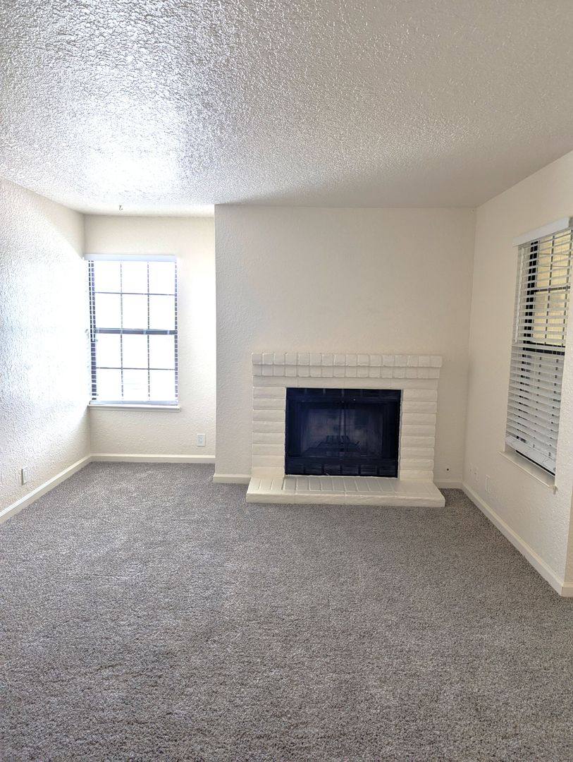 Apartment for rent at 7400 Willowcreek, Citrus Heights, CA 95610