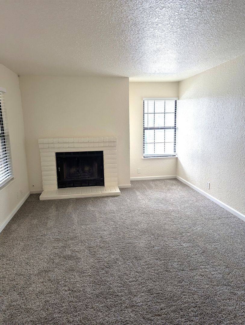 Apartment for rent at 7400 Willowcreek, Citrus Heights, CA 95610