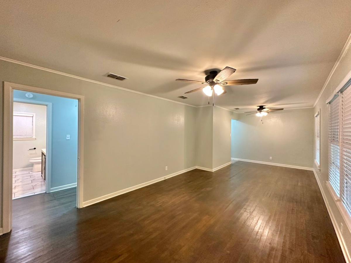 House for rent at 1121 Elizabeth Dr, Tyler, TX 75701