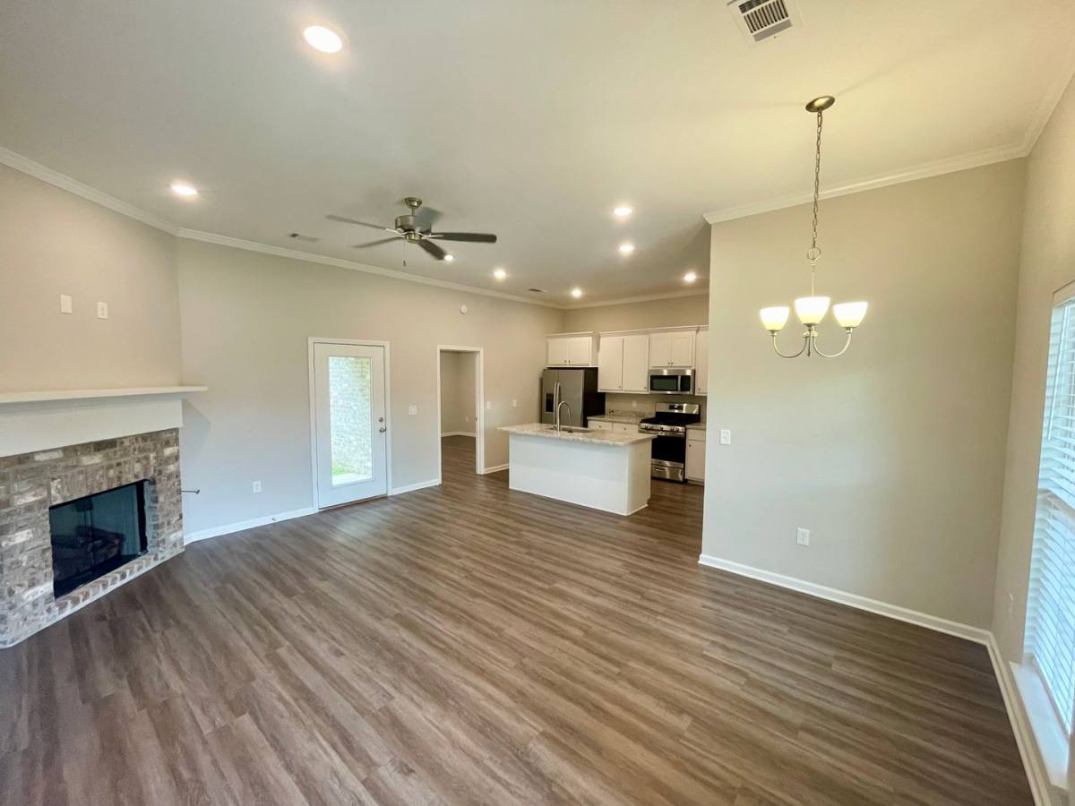 House for rent at 560 Stone Brook Place, Brandon, MS 39042