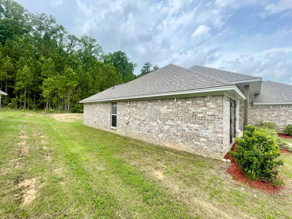House for rent at 560 Stone Brook Place, Brandon, MS 39042