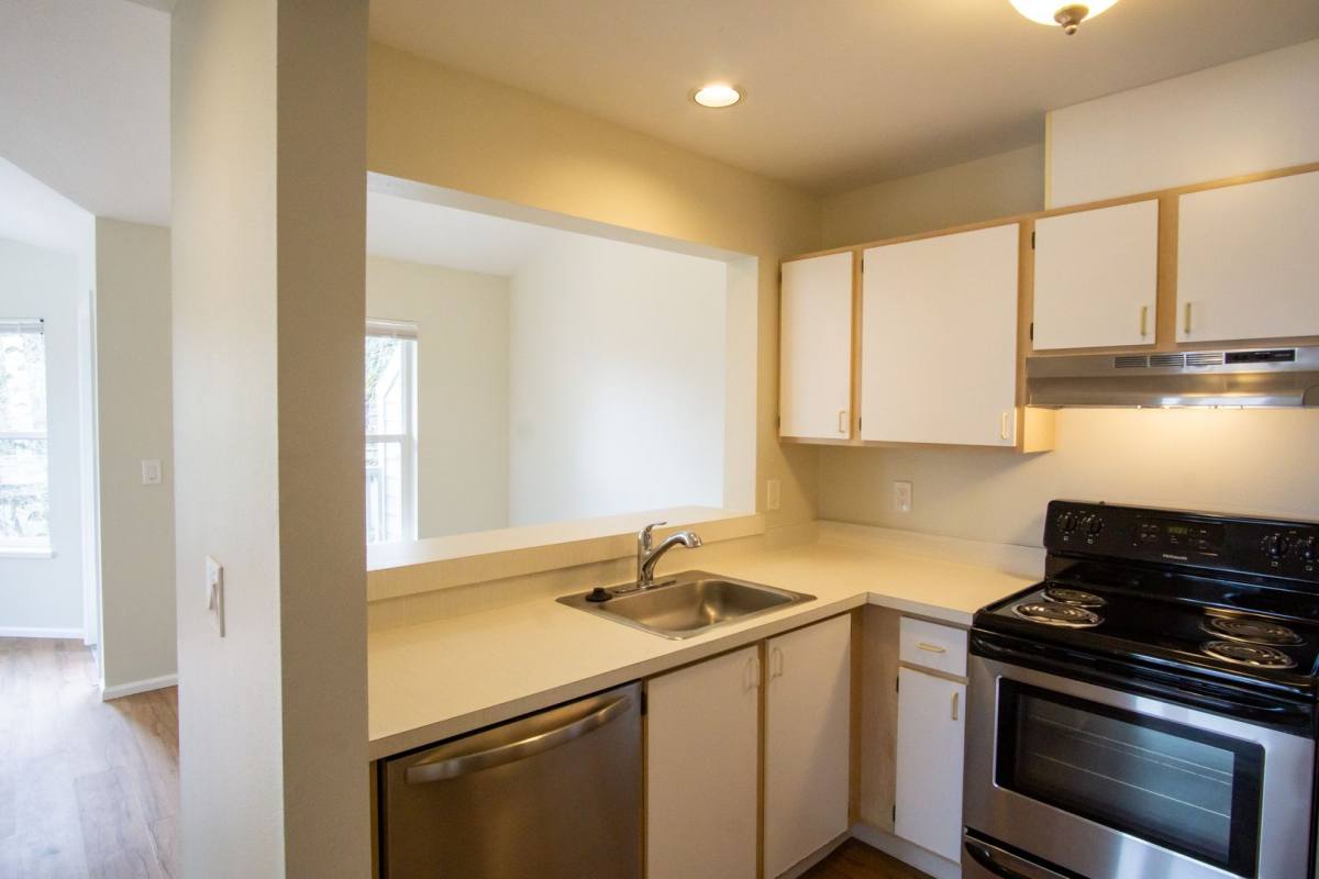 Apartment for rent at 245 SW Hooker St, Portland, OR 97201