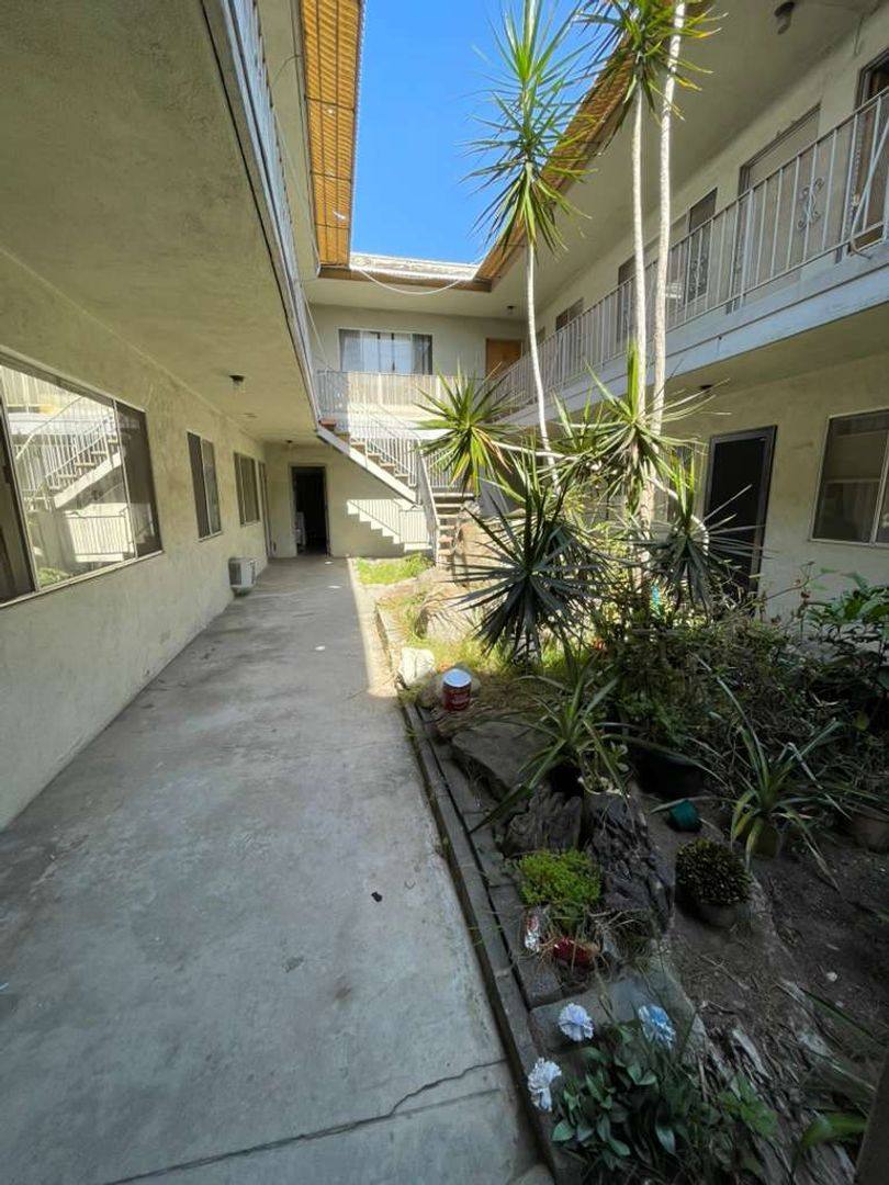 Apartment for rent at 120 S Boyle Ave, Los Angeles, CA 90033