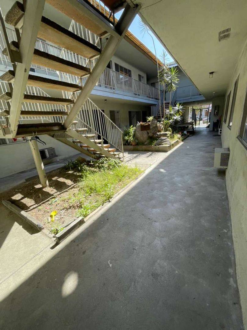 Apartment for rent at 120 S Boyle Ave, Los Angeles, CA 90033