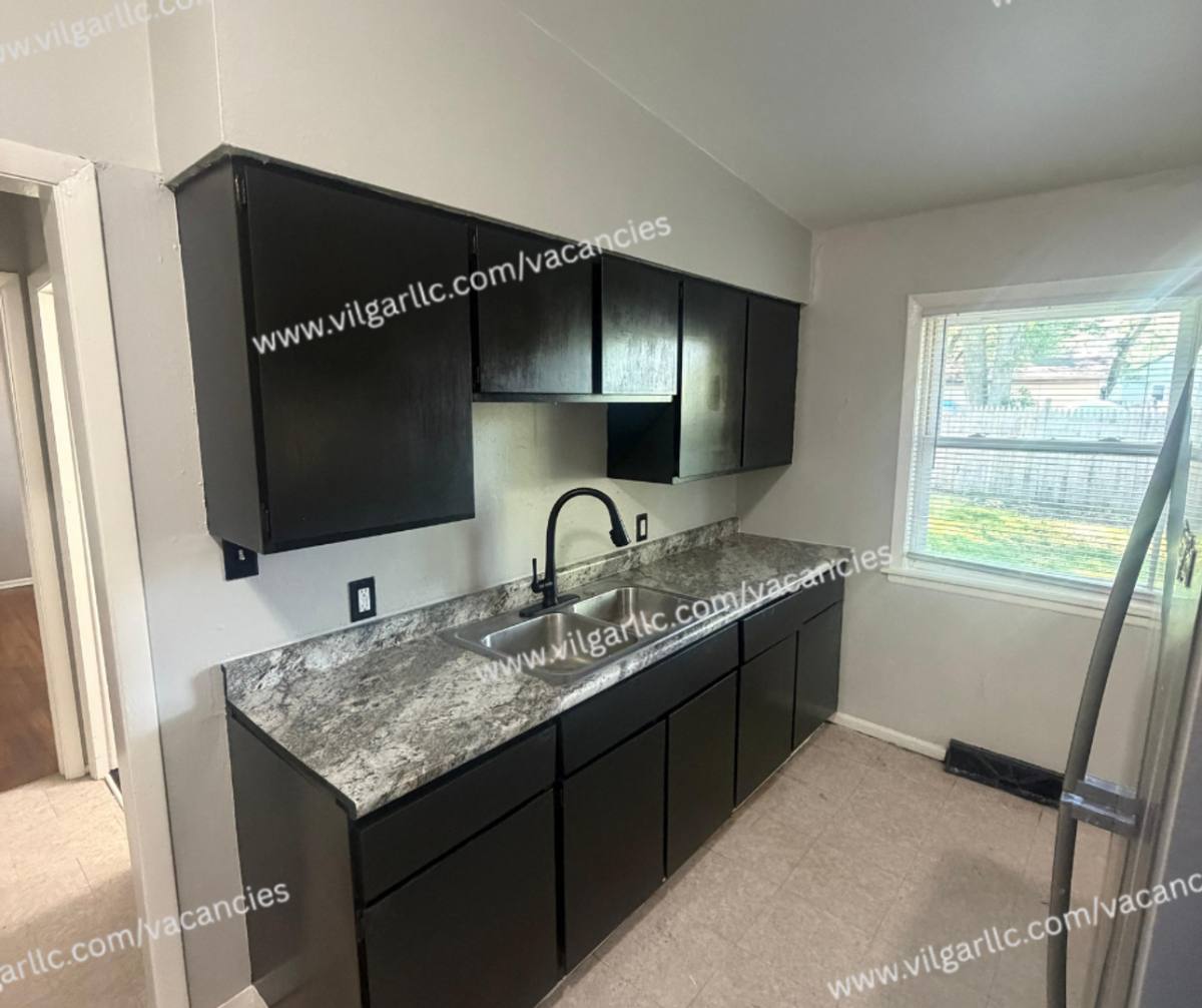 Apartment for rent at 2783-2785 Brown, Portage, IN 46368