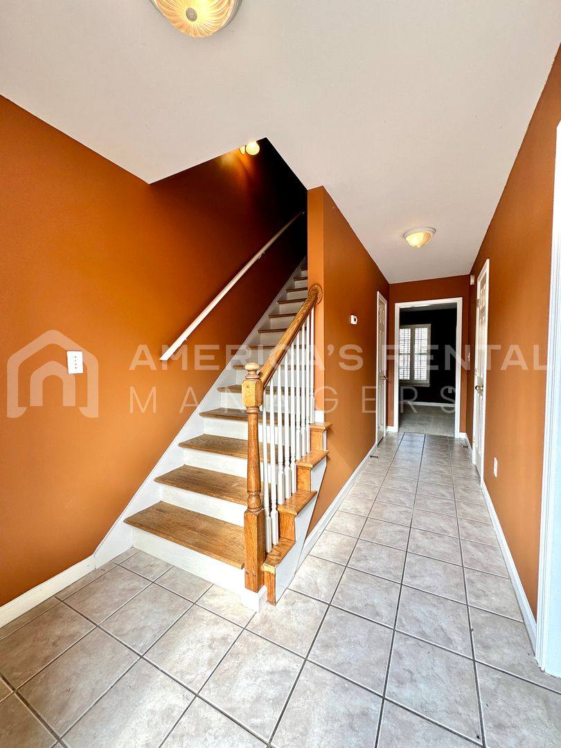 Townhouse for rent at 165 Rocky Ridge Dr, Helena, AL 35080