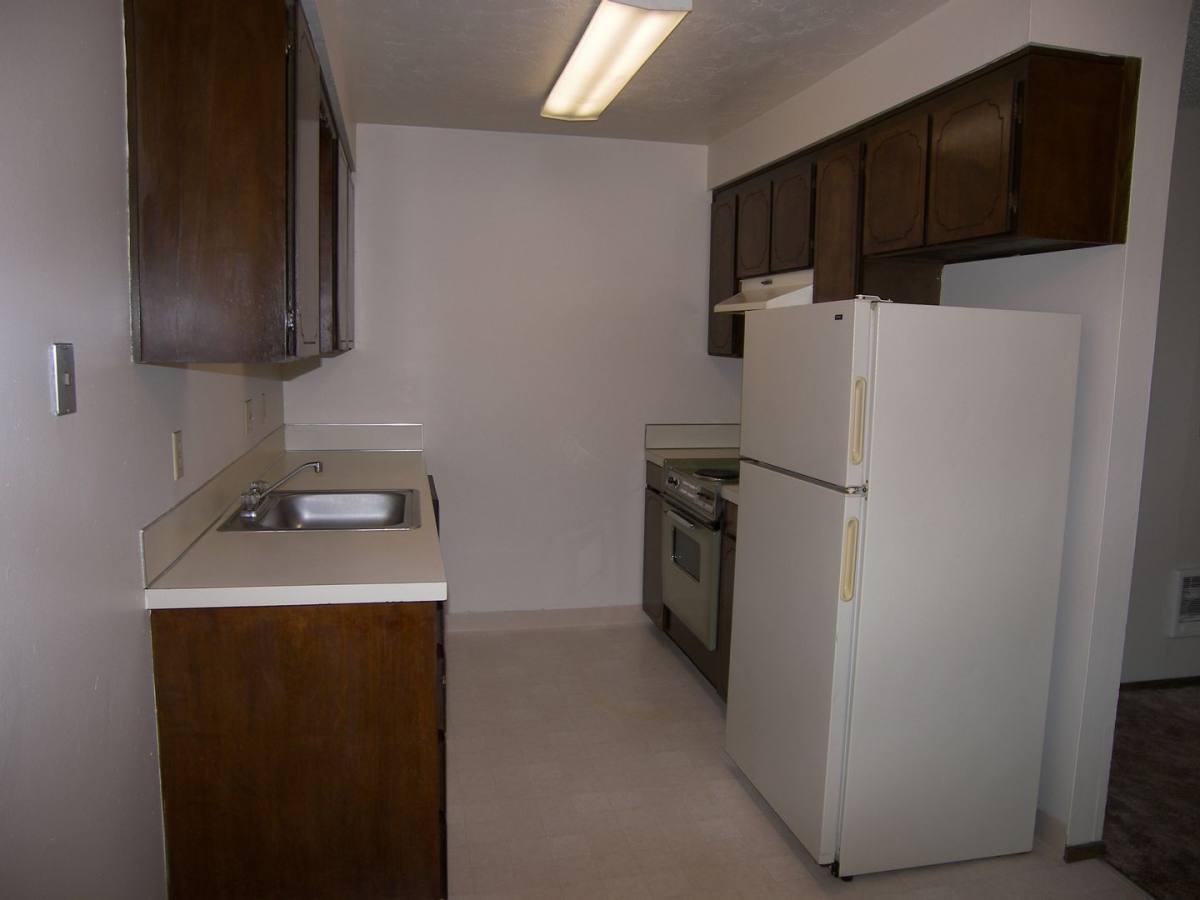 Apartment for rent at 3725-51 SE 54th, Portland, OR 97206