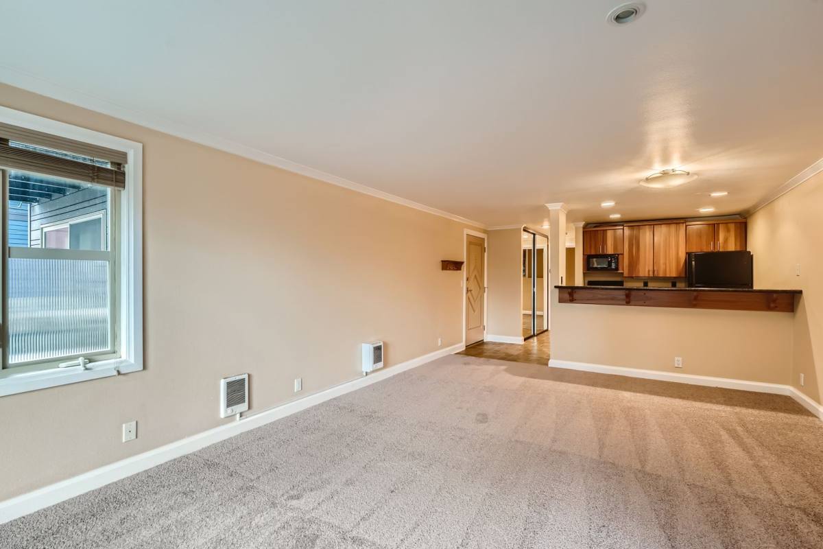 Apartment for rent at 17 Etruria St, Seattle, WA 98109