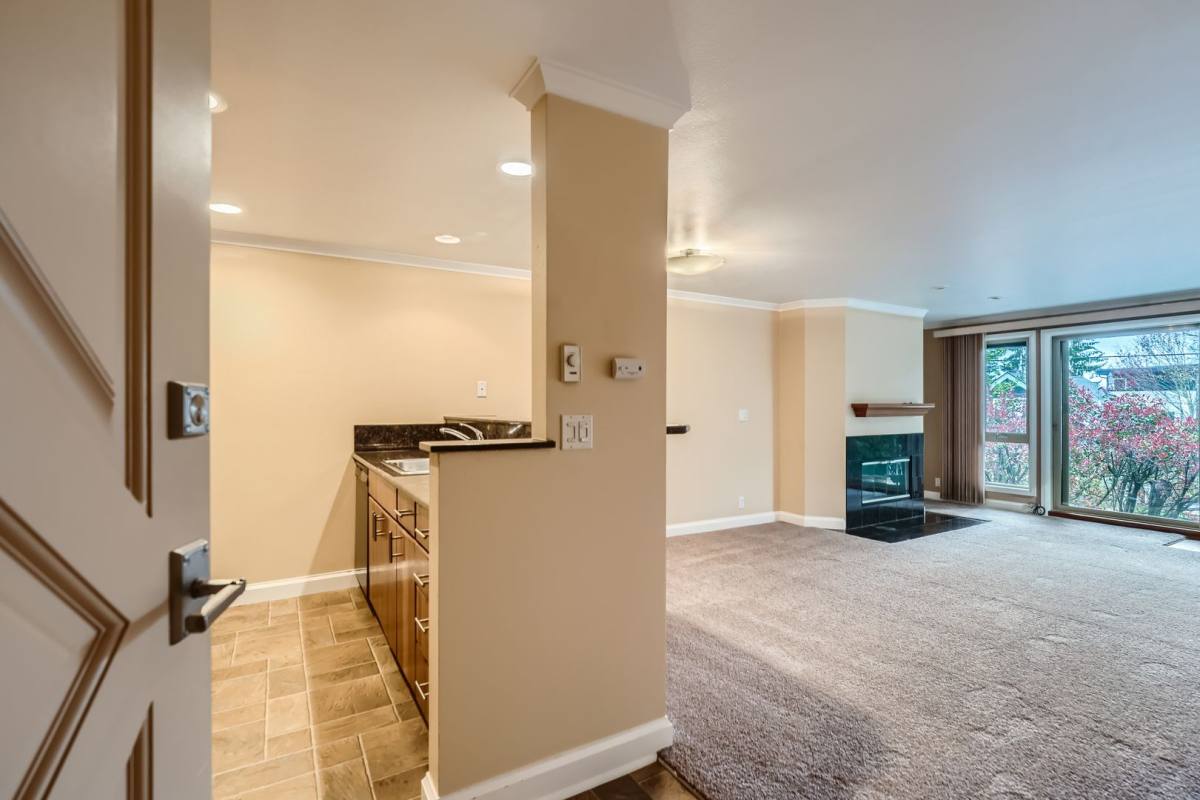 Apartment for rent at 17 Etruria St, Seattle, WA 98109