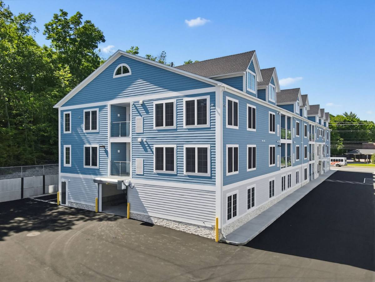 Apartment for rent at 230 E Central St, Franklin, MA 02038