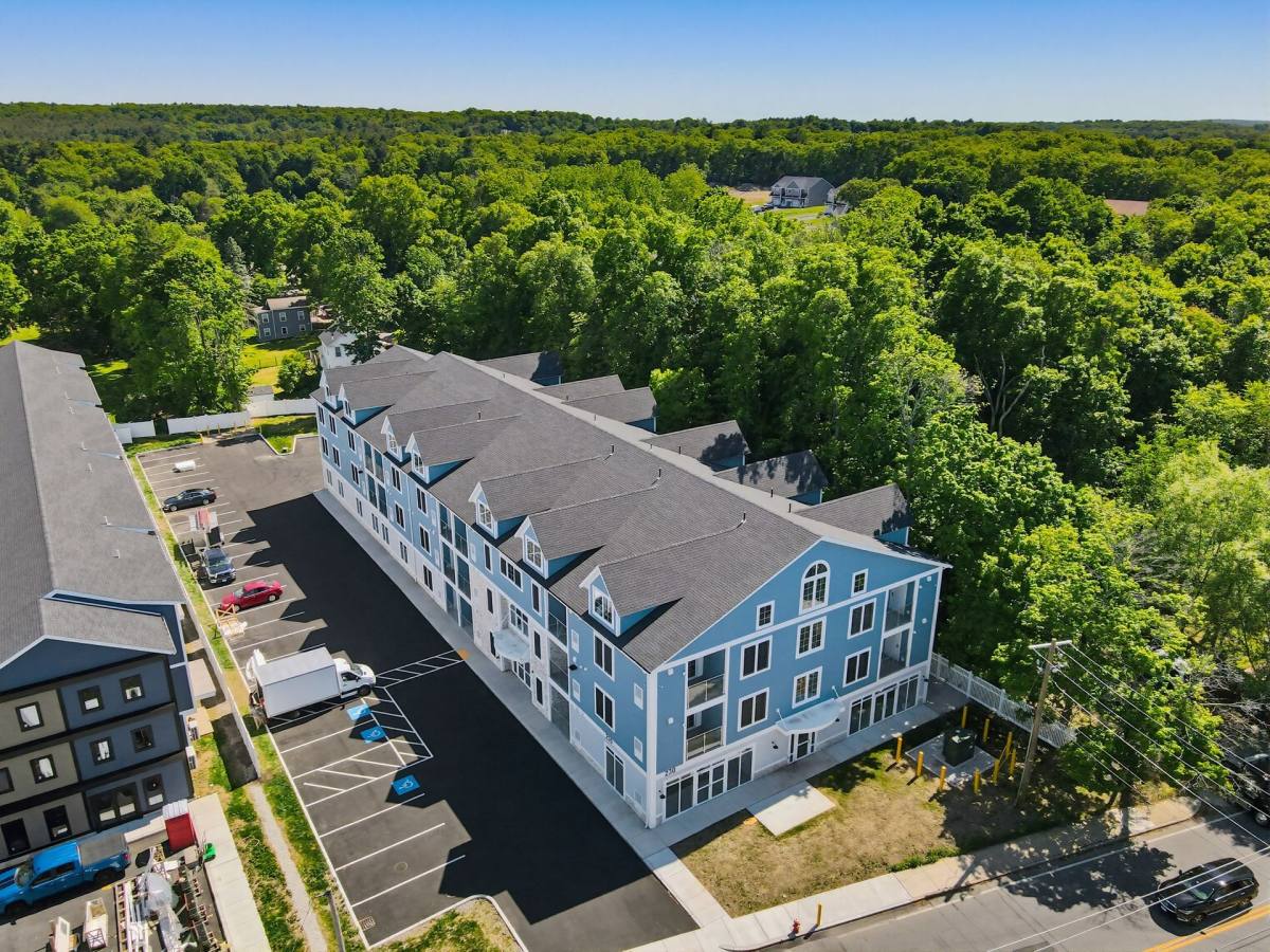 Apartment for rent at 230 E Central St, Franklin, MA 02038