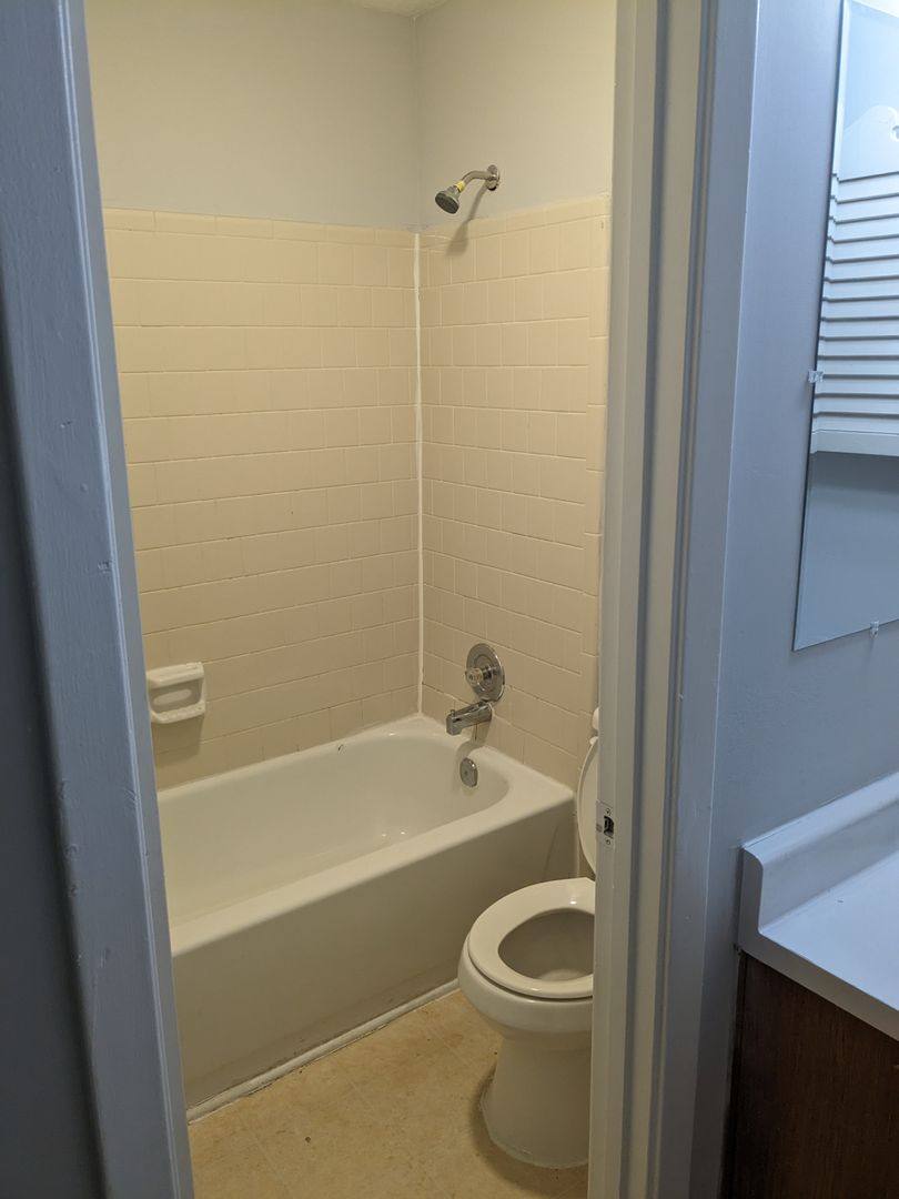 Townhouse for rent at 421 Prince of Wales, Stone Mountain, GA 30083