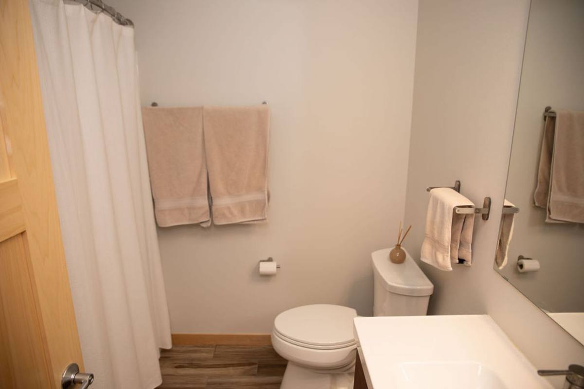 Apartment for rent at 3950 Sunnyside Dr, La Crosse, WI 54601
