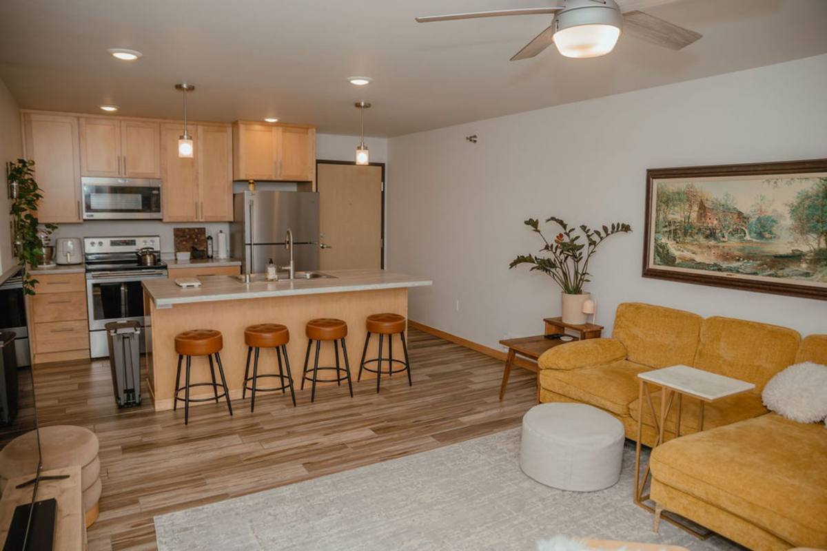 Apartment for rent at 3950 Sunnyside Dr, La Crosse, WI 54601