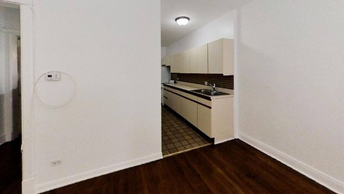 Apartment for rent at 4649 N Malden St, Chicago, IL 60640