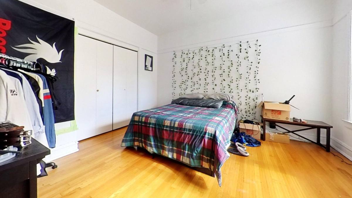 Apartment for rent at 4649 N Malden St, Chicago, IL 60640