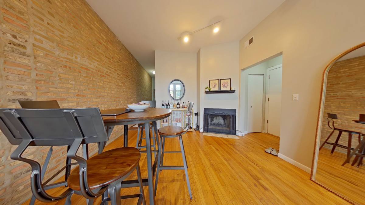 Apartment for rent at 3458 N Southport, Chicago, IL 60657