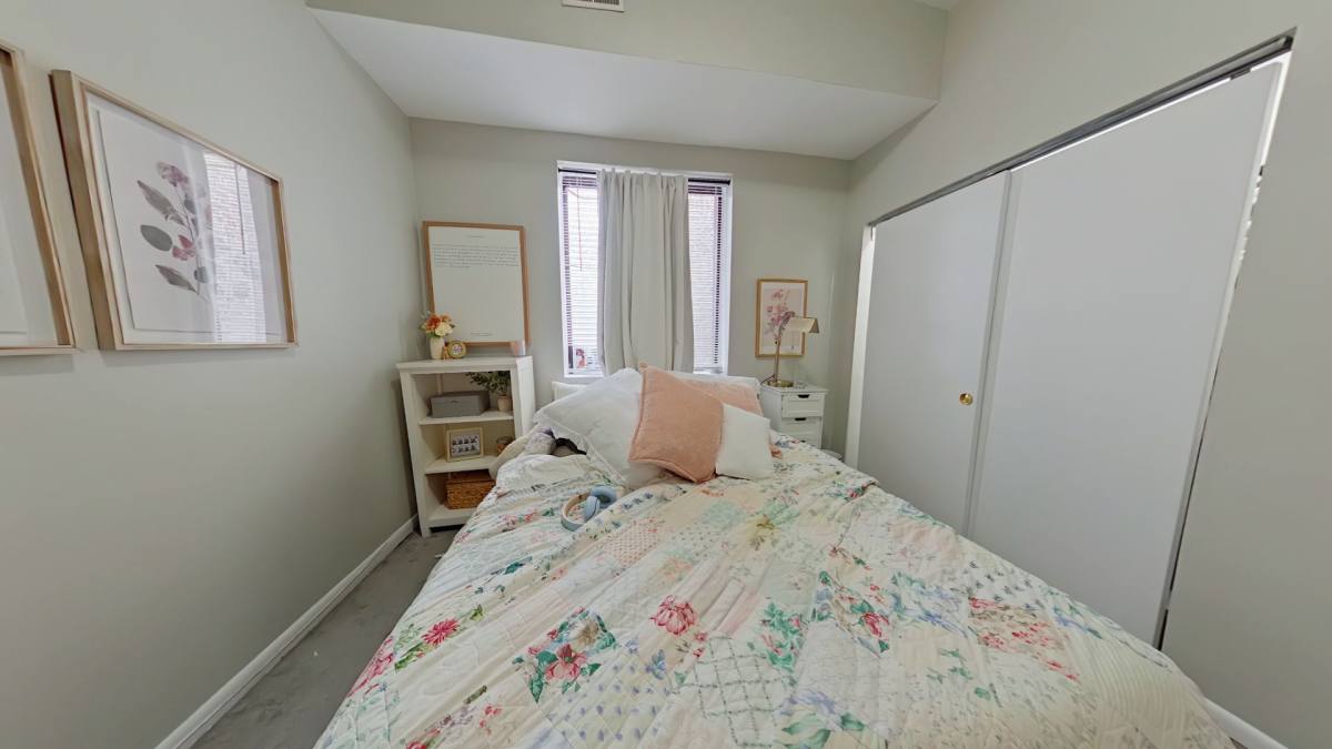 Apartment for rent at 3458 N Southport, Chicago, IL 60657