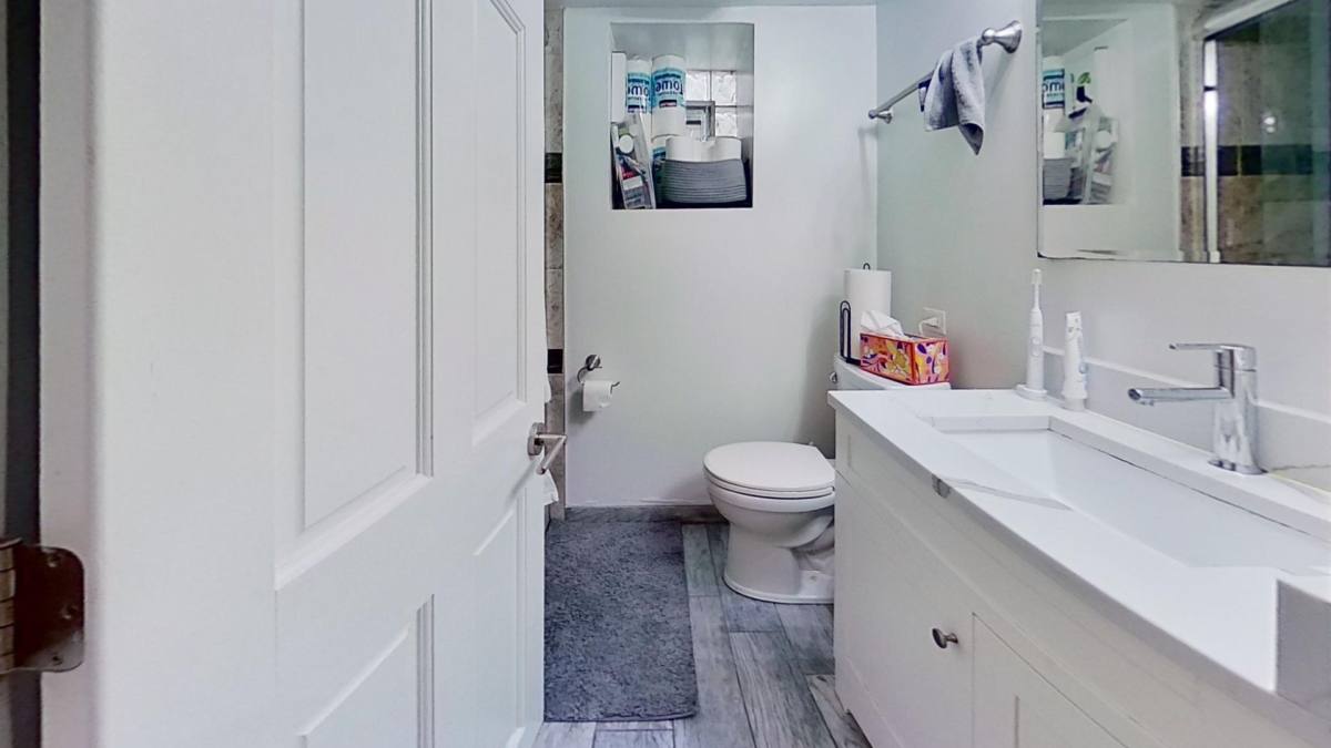 Apartment for rent at 2947 N Racine Ave, Chicago, IL 60657