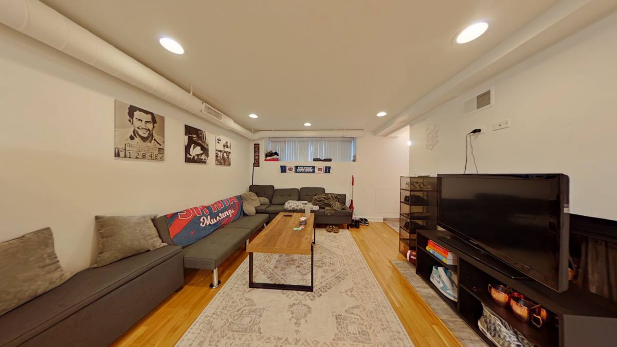 Apartment for rent at 2947 N Racine Ave, Chicago, IL 60657