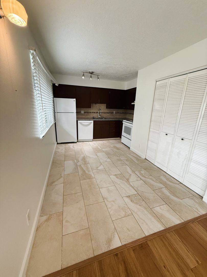 Apartment for rent at 2008 St Johns Blvd, Vancouver, WA 98661