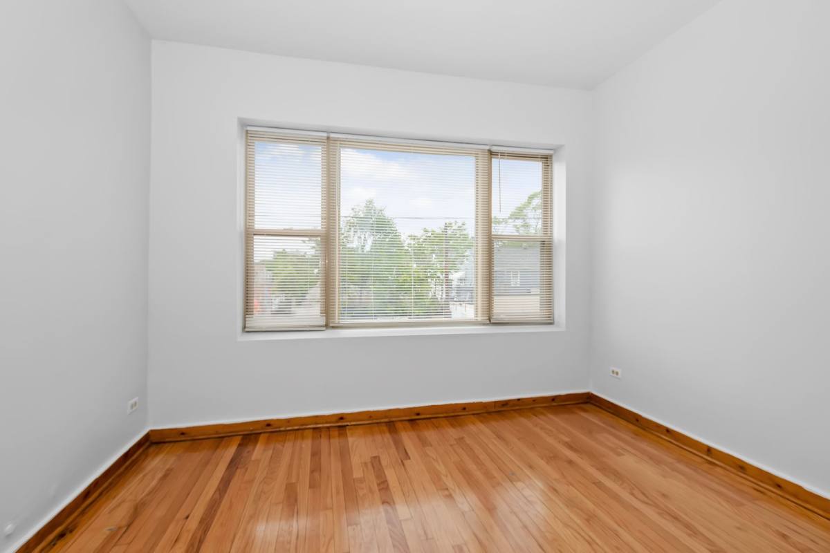 Apartment for rent at 6343-47 S Kedzie Ave, Chicago, IL 60629