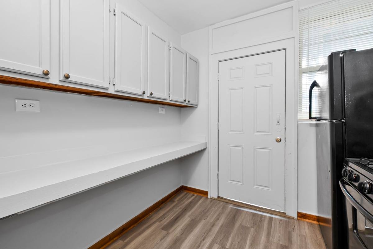 Apartment for rent at 6349 S Kedzie Ave, Chicago, IL 60629
