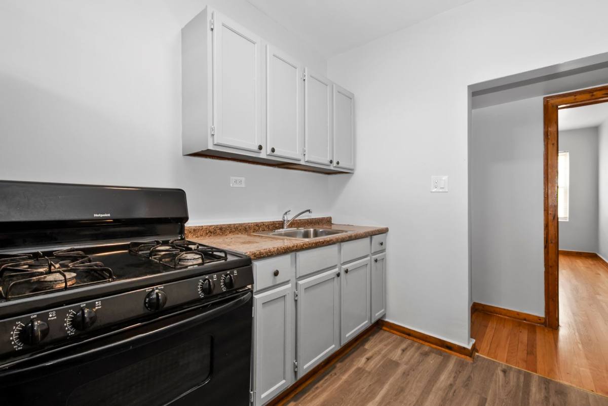 Apartment for rent at 6349 S Kedzie Ave, Chicago, IL 60629