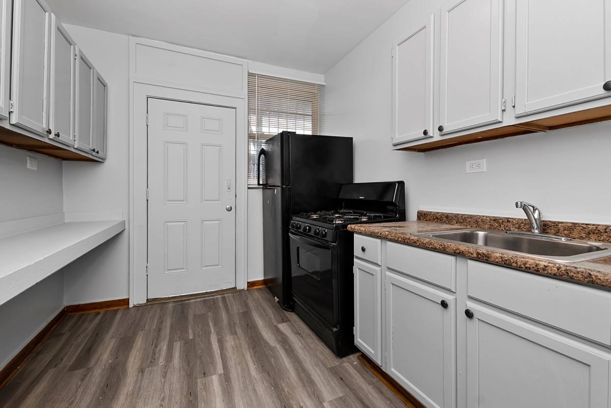 Apartment for rent at 6349 S Kedzie Ave, Chicago, IL 60629
