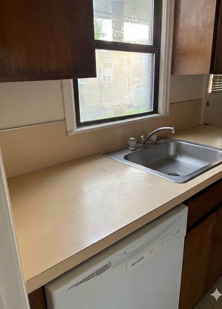 Townhouse for rent at 22-38 NE 17th, Portland, OR 97232