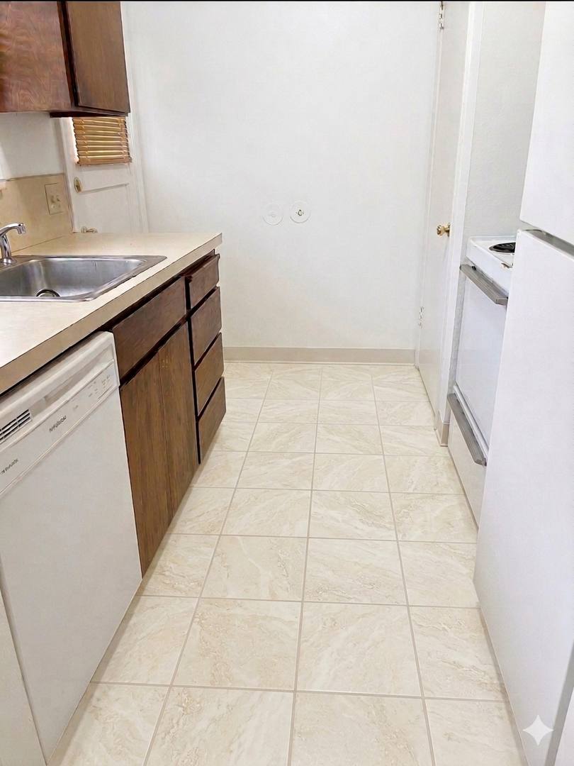 Townhouse for rent at 22-38 NE 17th, Portland, OR 97232