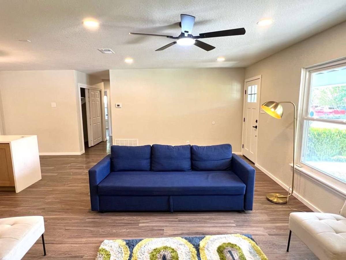 House for rent at 3615 Electra Dr, San Antonio, TX 78218