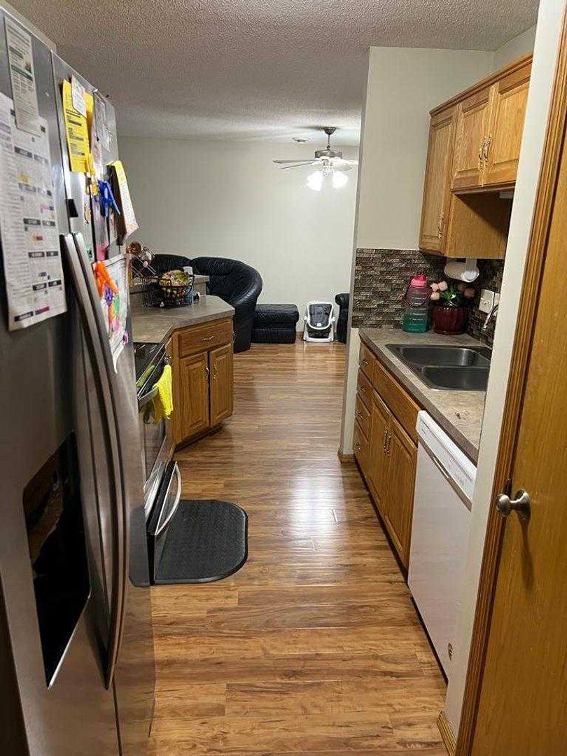 Townhouse for rent at 12120 Zealand Ave N, Champlin, MN 55316
