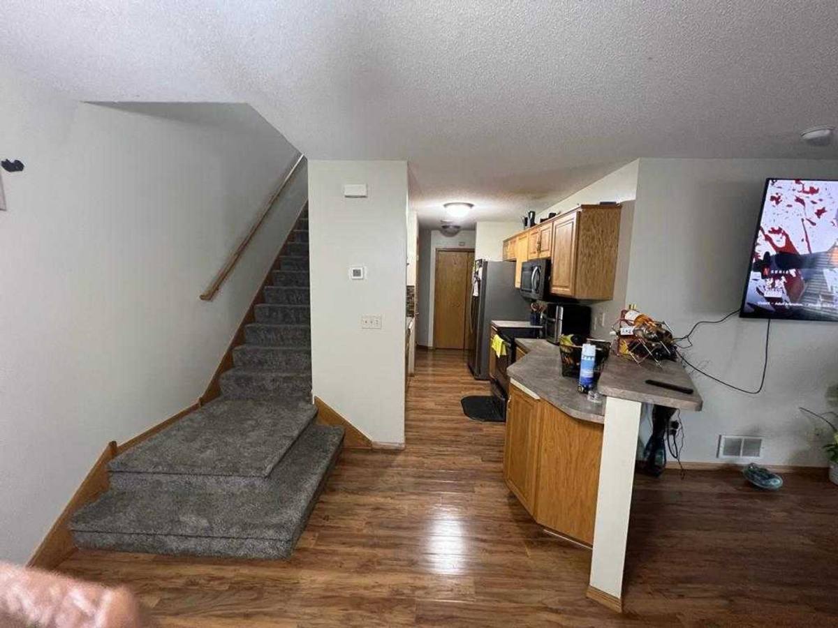Townhouse for rent at 12120 Zealand Ave N, Champlin, MN 55316