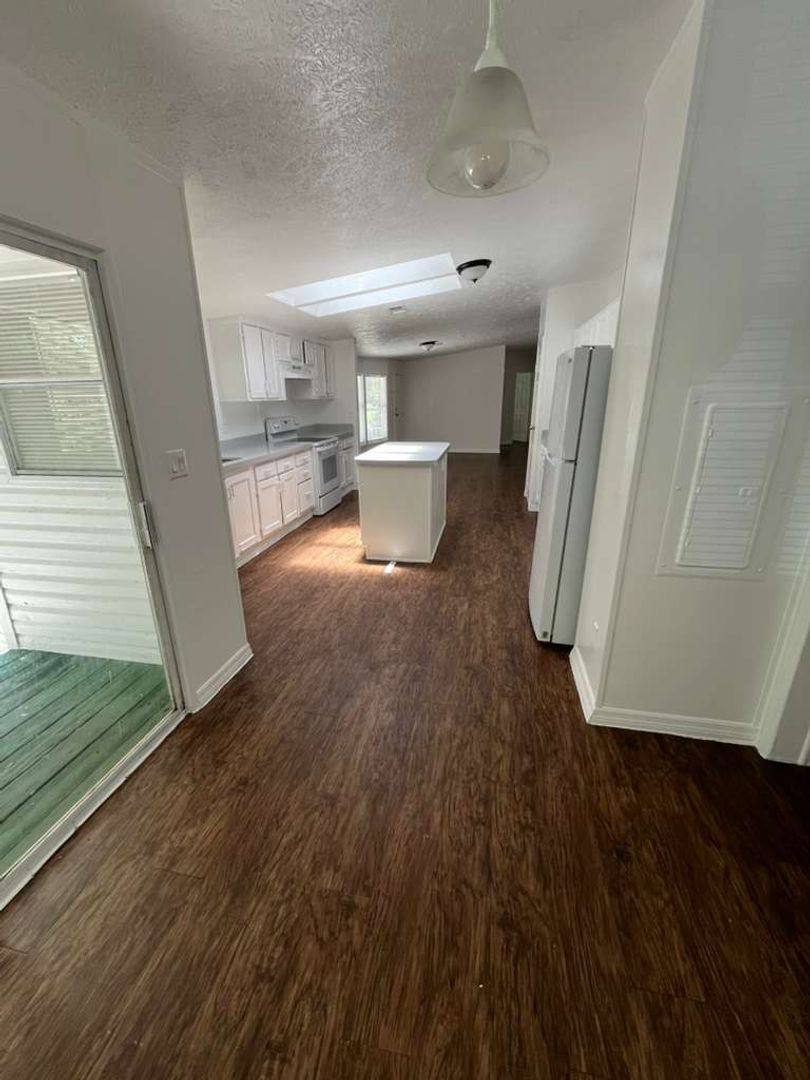 House for rent at 2230 Crutchfield Rd, Lakeland, FL 33805