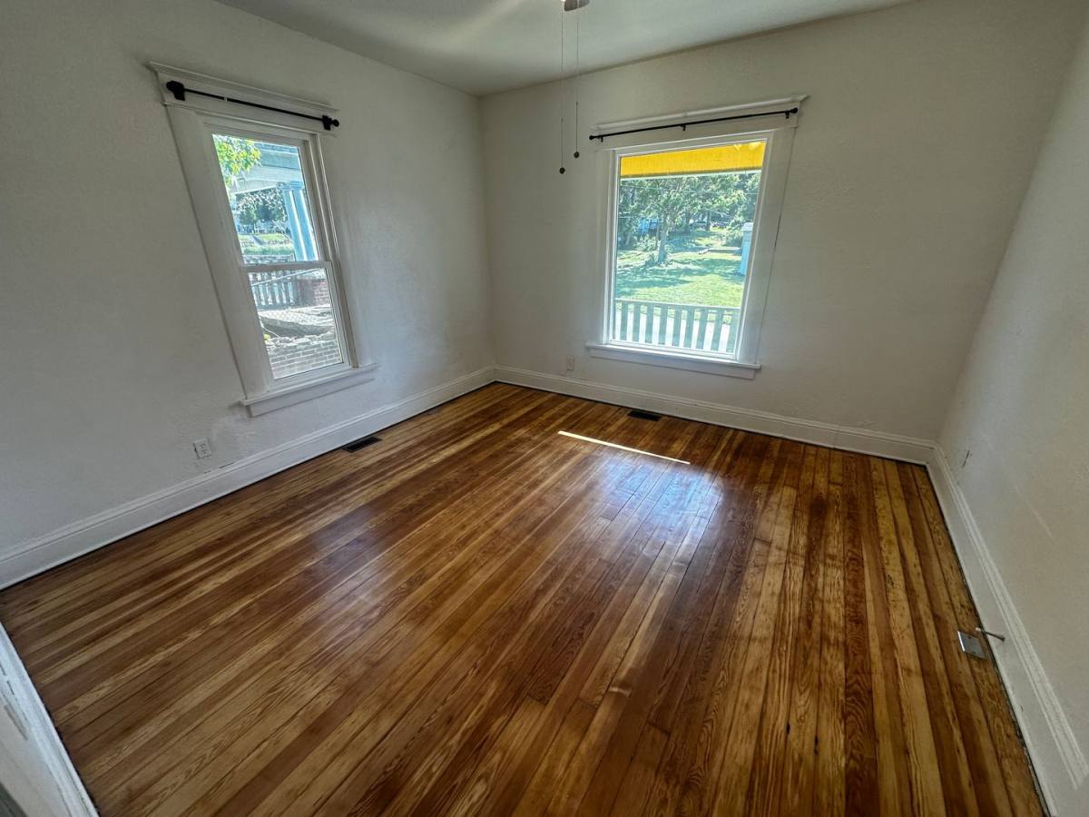 House for rent at 420 S 22nd St, Saint Joseph, MO 64501