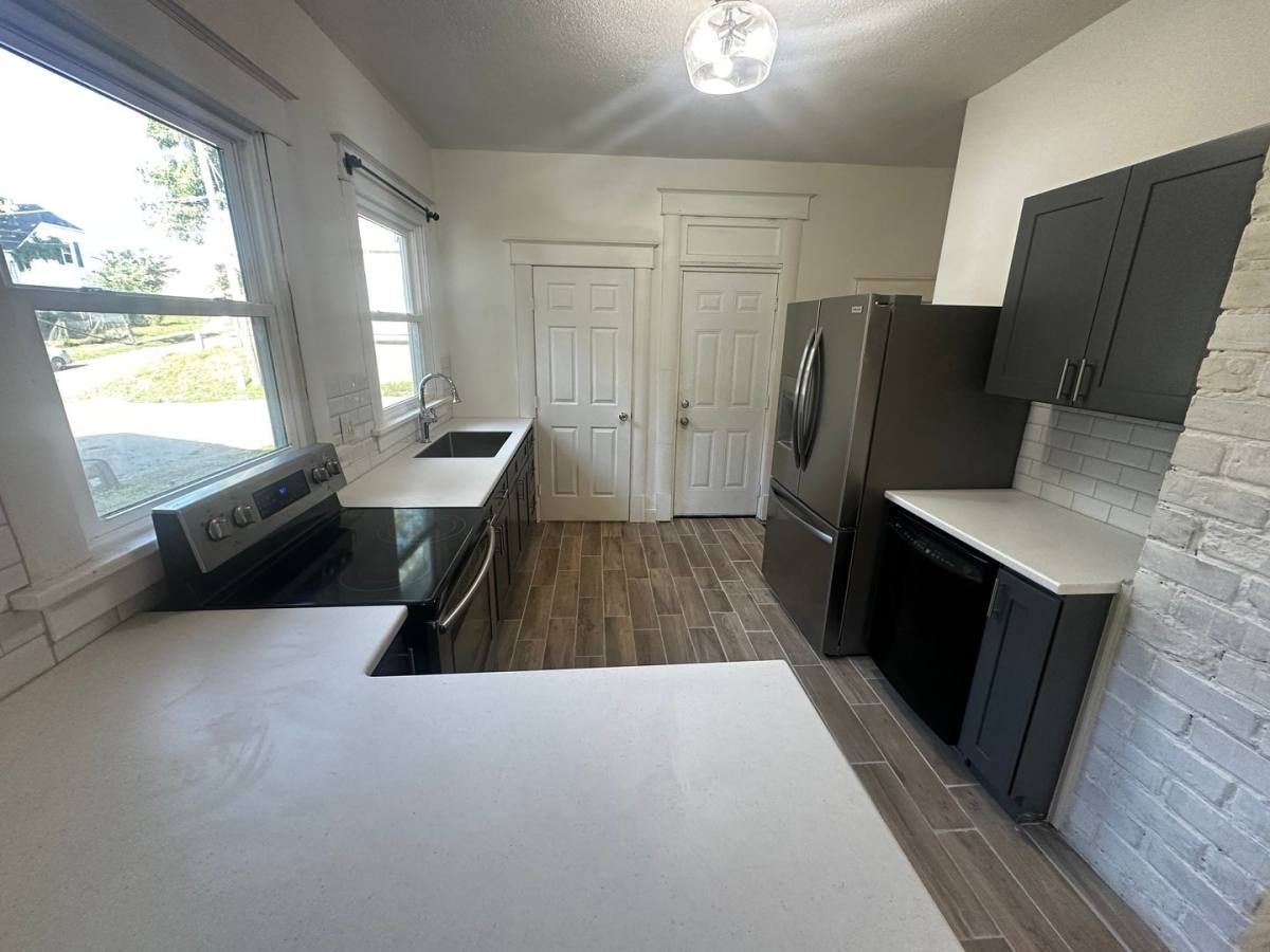 House for rent at 420 S 22nd St, Saint Joseph, MO 64501