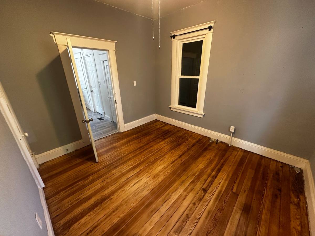 House for rent at 420 S 22nd St, Saint Joseph, MO 64501