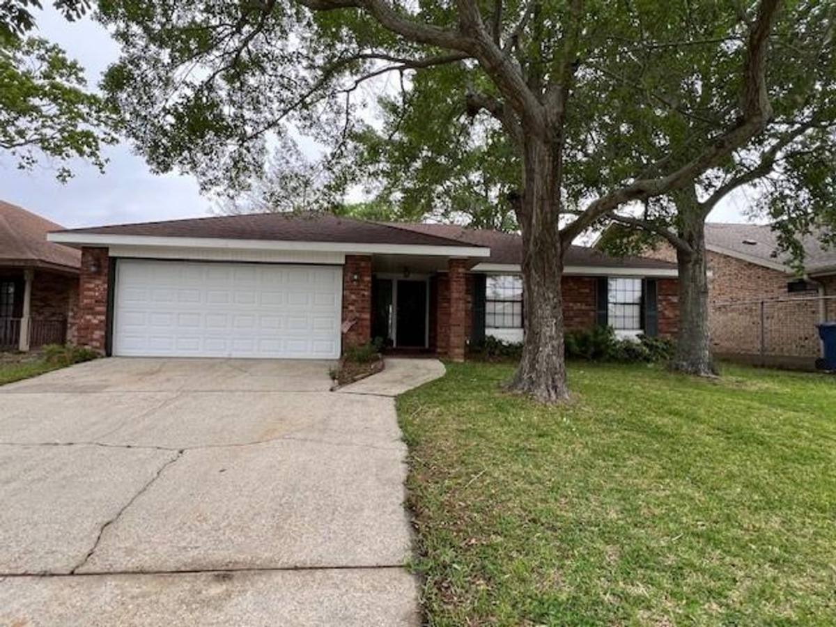 House for rent at 228 Constellation Dr, Slidell, LA 70458