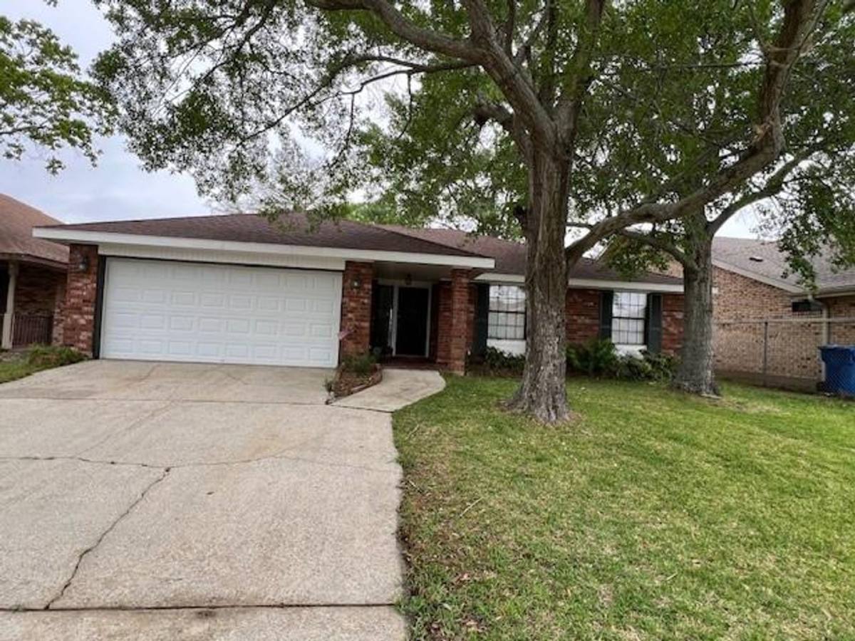House for rent at 228 Constellation Dr, Slidell, LA 70458