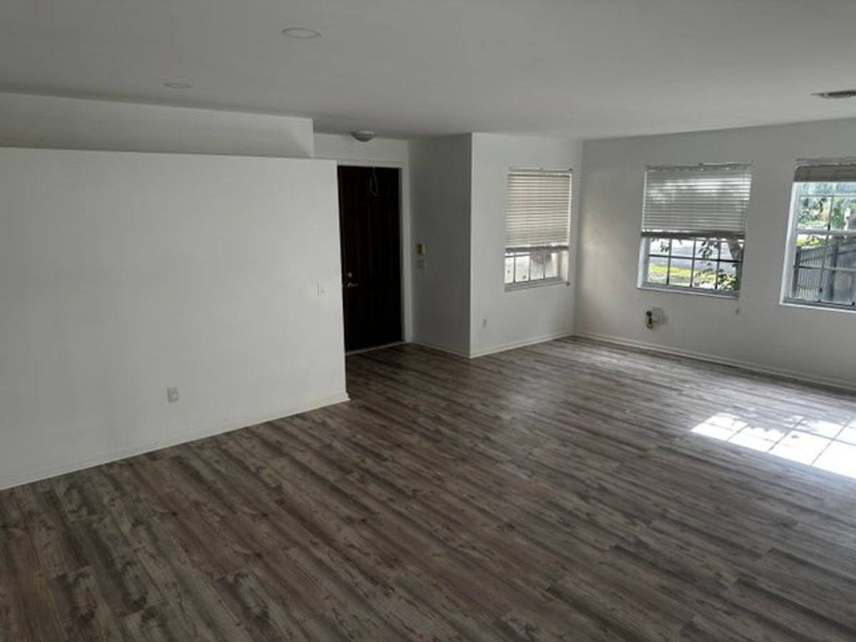 House for rent at 9754 Scribner Lane, Wellington, FL 33414