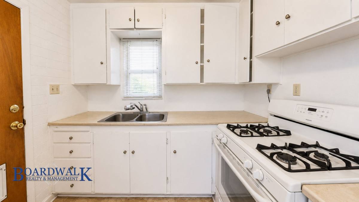 Apartment for rent at 1768 S 400 E, Salt Lake City, UT 84115
